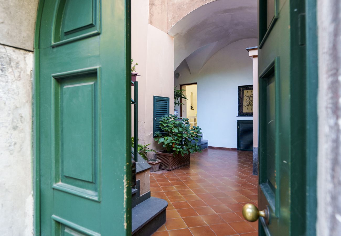 Apartment in Sorrento - -Vallone dei Mulini Suite 2 minutes from Piazza Tasso